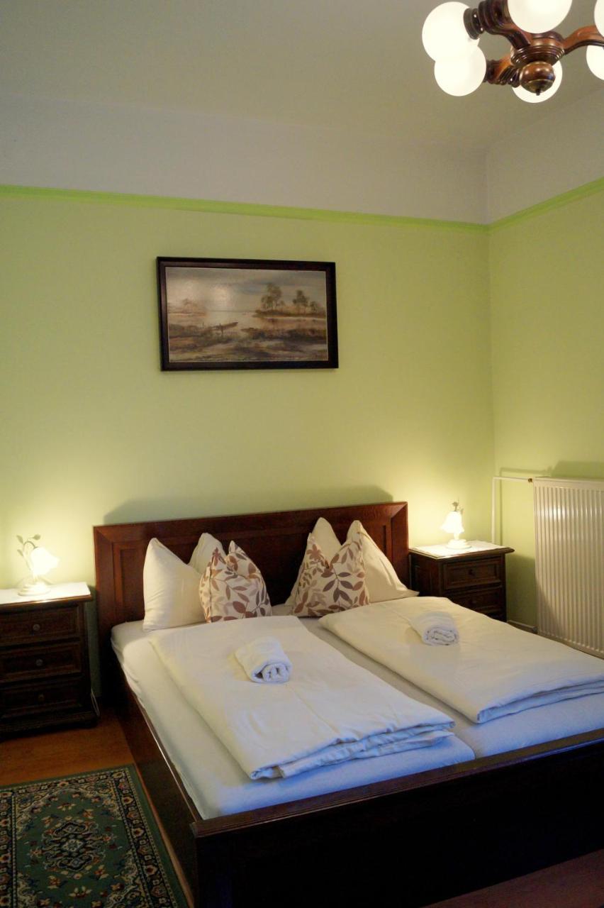 Sophie'S Holiday Marton Villa & Apartmanok Siofok Bagian luar foto